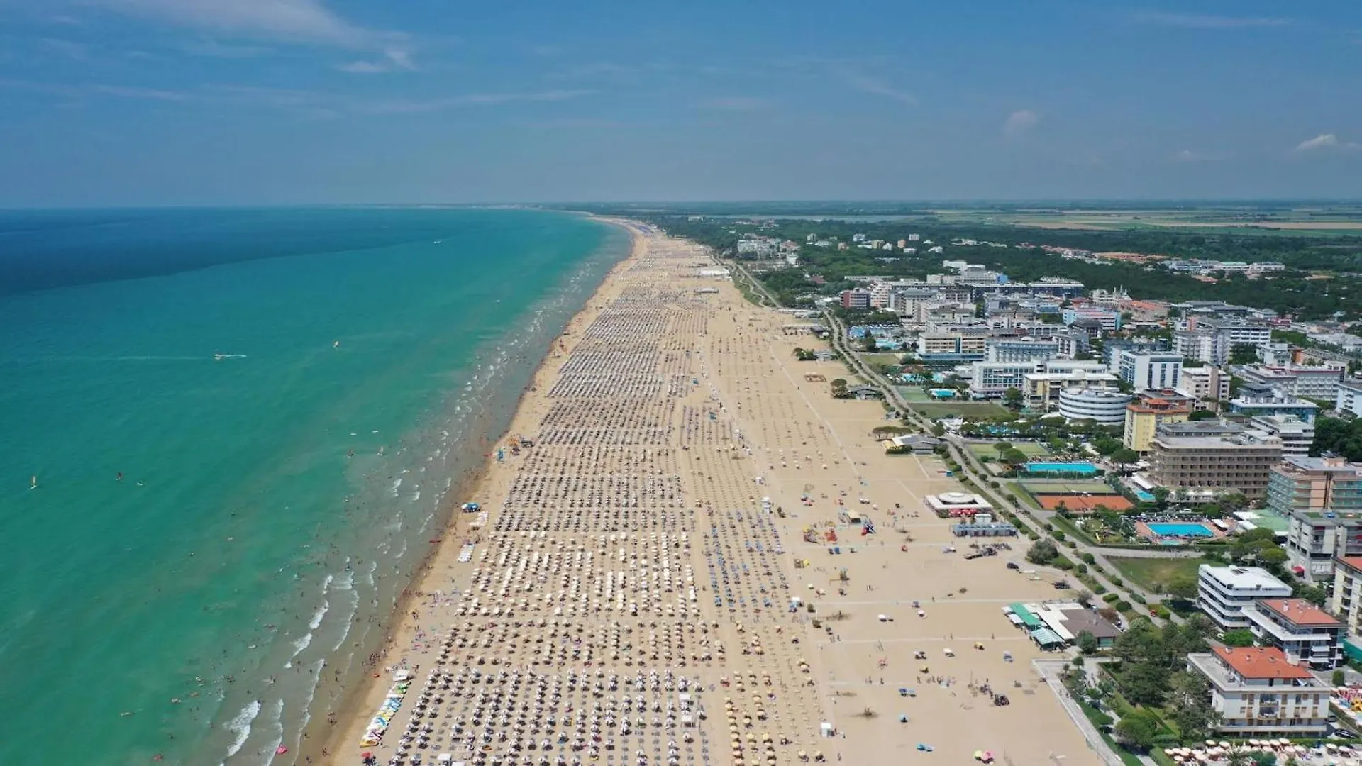 Charming Three Room Apartment Bibione 0*,